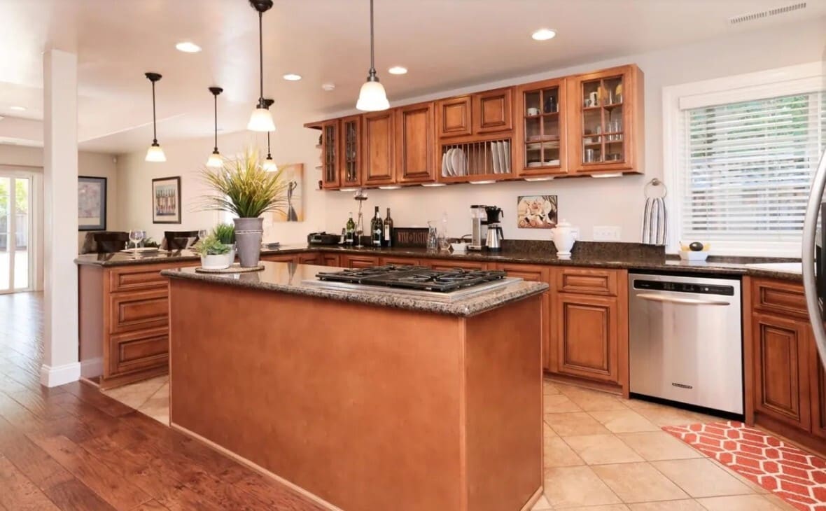 Building Photo - 15146 Chelsea Dr