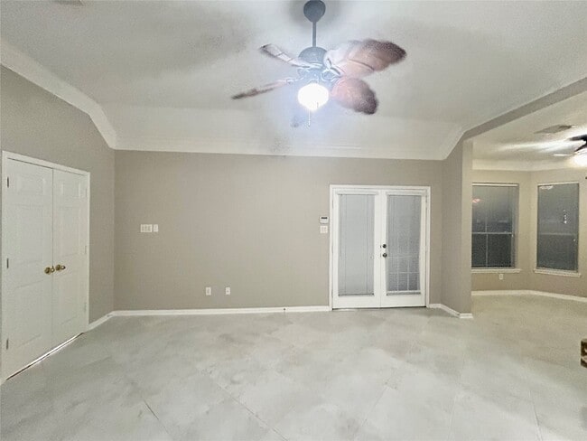 Building Photo - 16807 Laguna Springs Dr