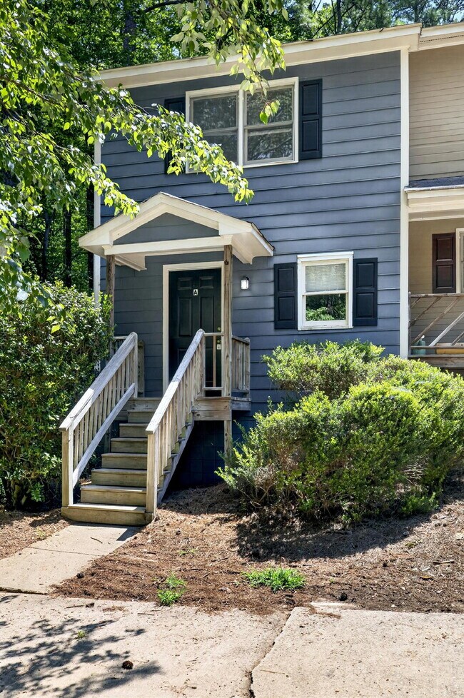 Building Photo - 5541 Kaplan Dr