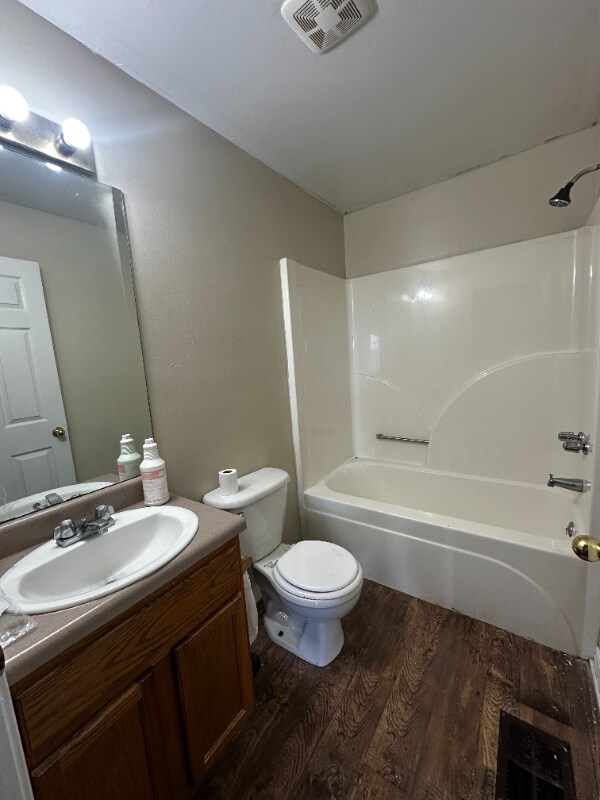 Building Photo - 6970 LA-1