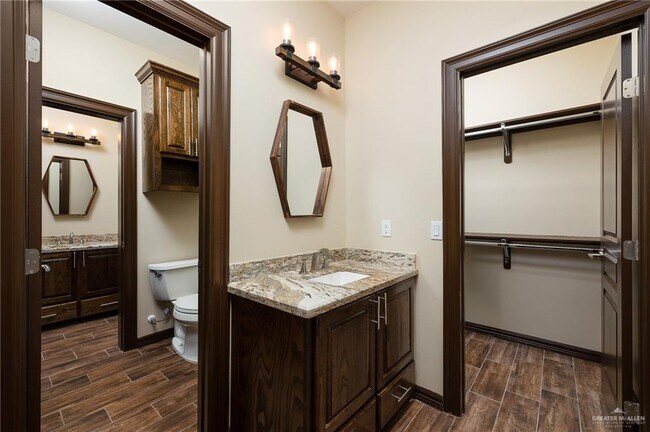 Building Photo - 16 N 36th St