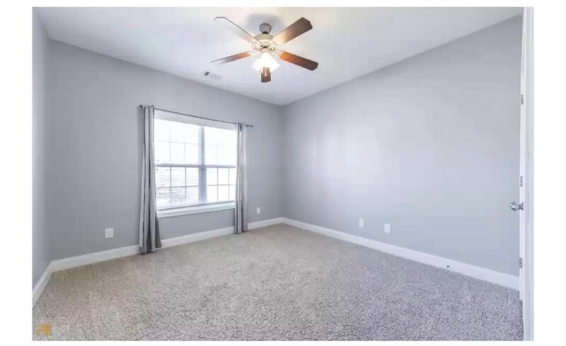 Building Photo - 211 Gray Fox Xing