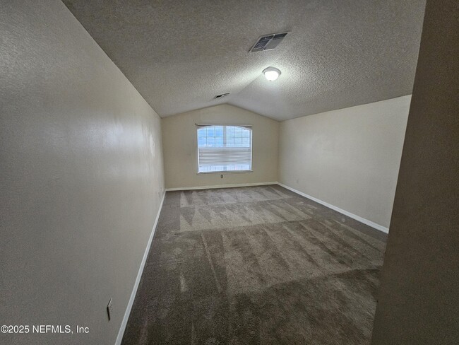 Building Photo - 10153 Carriage House Ct