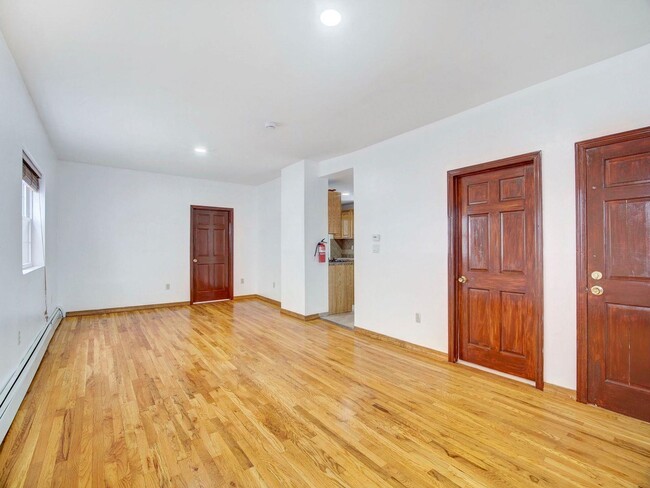 Building Photo - 921 Paterson Plank Rd