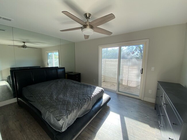 Building Photo - Charming 2 Bedroom 2.5 Bath Home In Poway