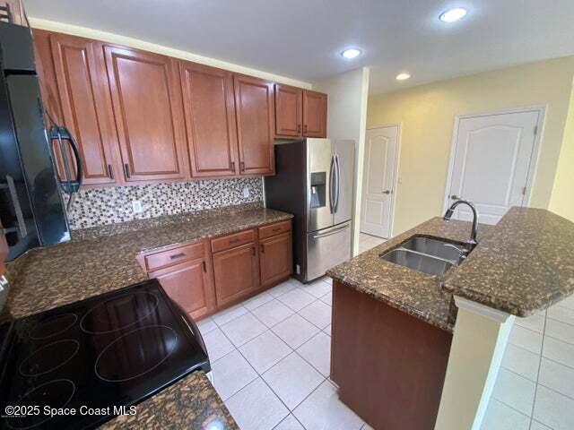 Building Photo - 708 Ventura Dr