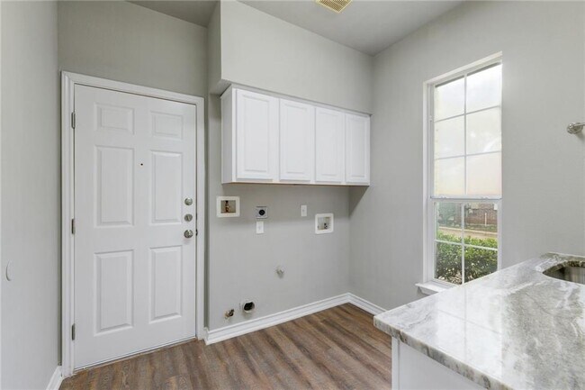 Building Photo - 17109 Ennis Trail