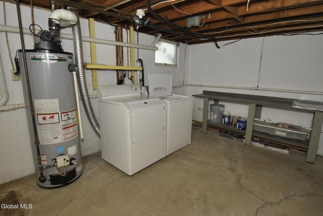 Building Photo - 33 A Ledgewood Dr
