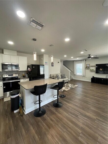 Building Photo - 30543 Thunderbird Dr