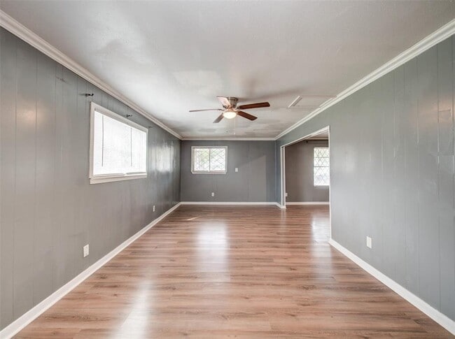 Building Photo - 3630 Corksie St
