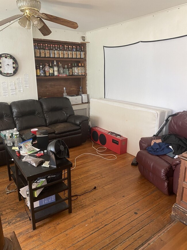 Building Photo - 37 Wyckoff St