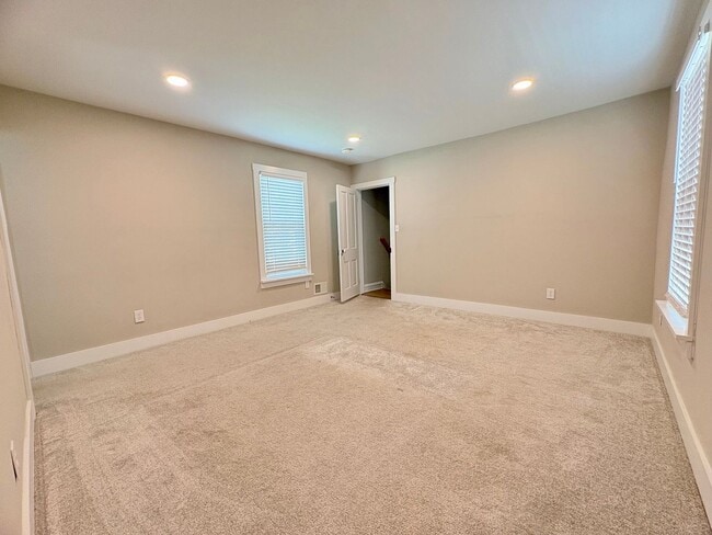 Building Photo - 1232 Lafayette St