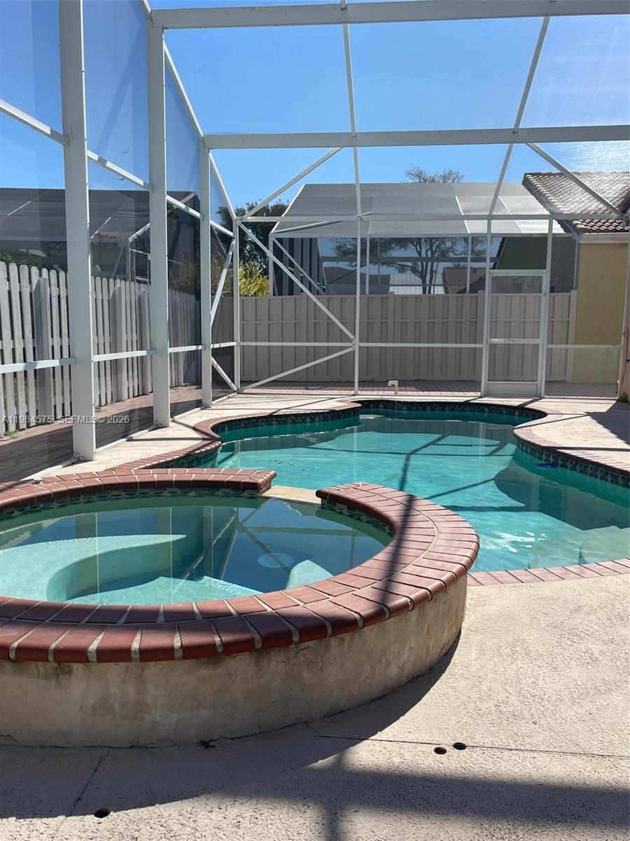 Building Photo - 1748 SW 108th Way