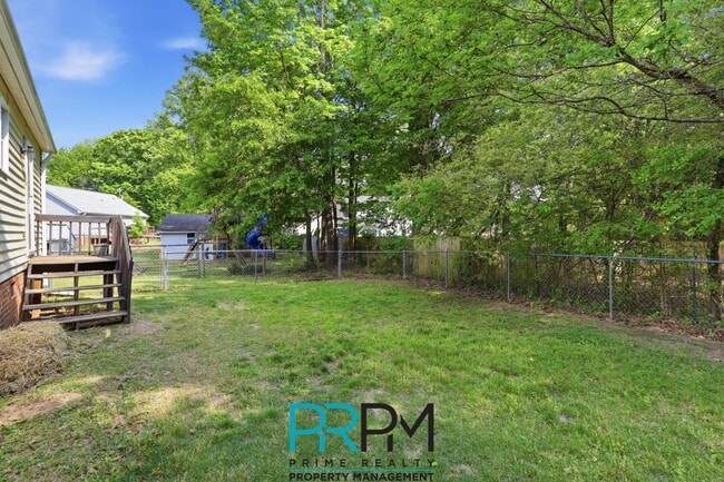 Building Photo - 5 Parkstone Ct