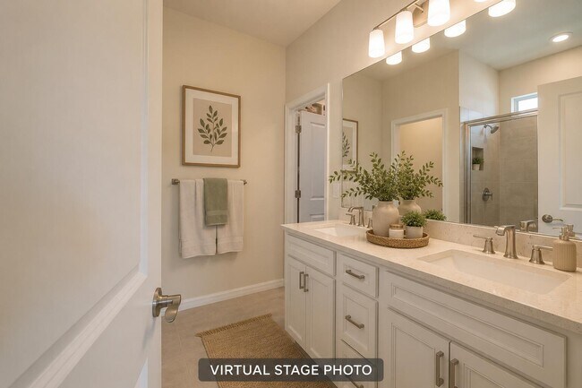 Building Photo - 12300 SW Myrtle Oak Dr