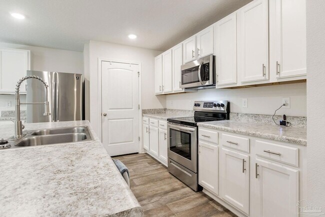 Building Photo - 4642 Perception Circle