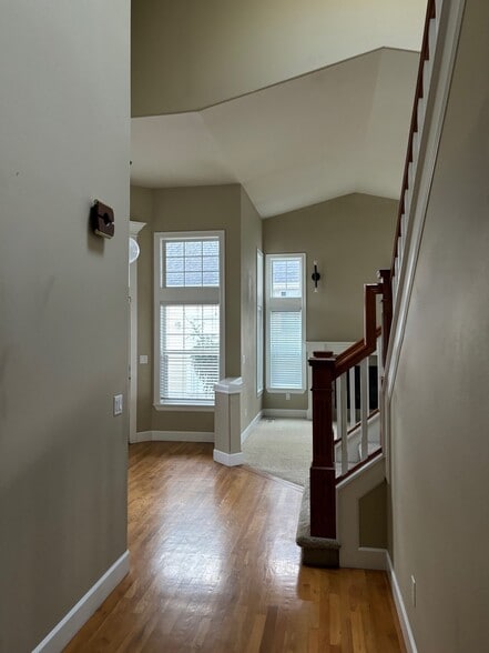 Building Photo - 2111 29th Avenue Ct SW