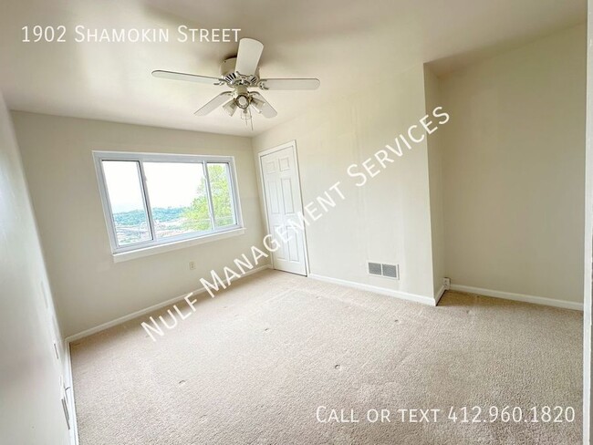 Building Photo - 1902 Shamokin St