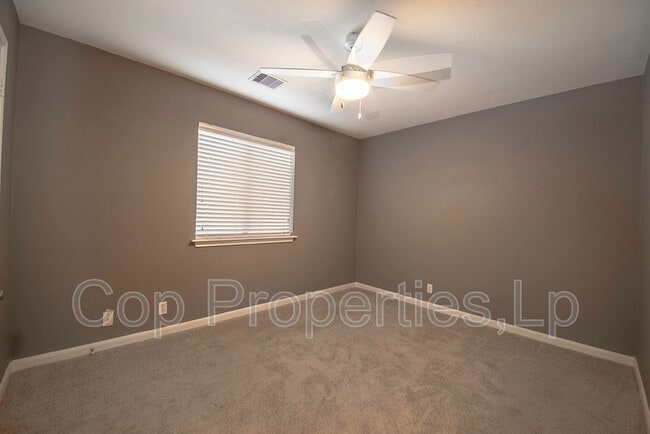 Building Photo - 1926 Simpson Trail