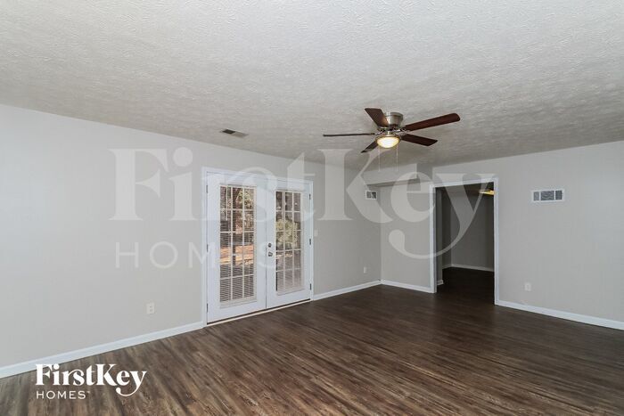 Building Photo - 3138 Evonshire Ln