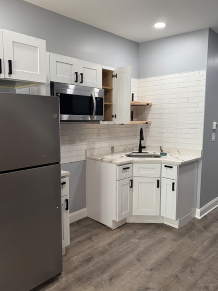 Building Photo - 2632 N Howard St