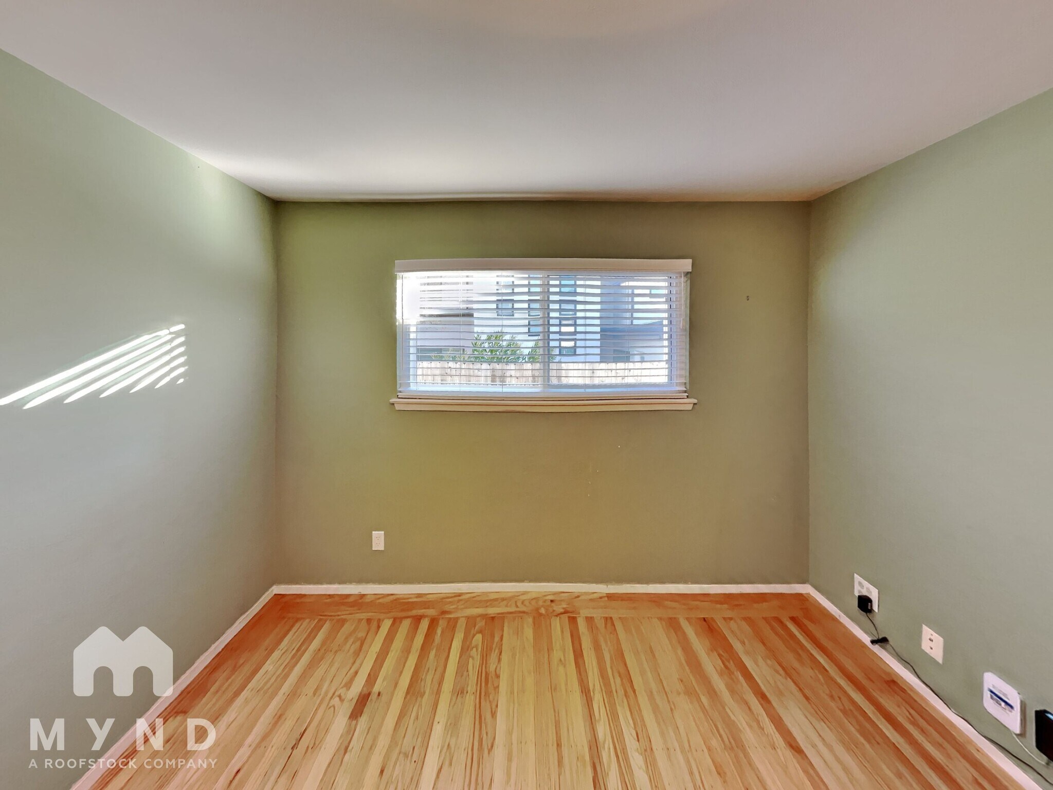 Building Photo - 2522 Buena Vista Ave