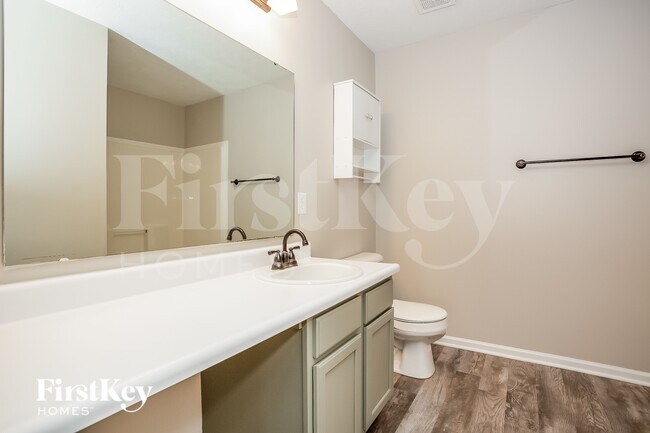 Building Photo - 10949 Gresham Pl