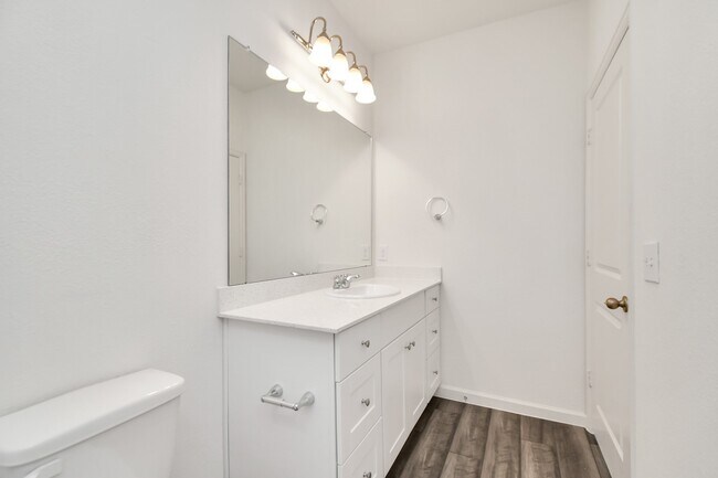 Building Photo - 13427 Harrow Park Ln