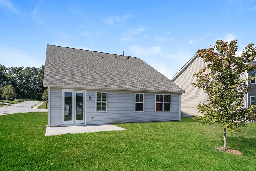 Building Photo - 200 Bosa Ln