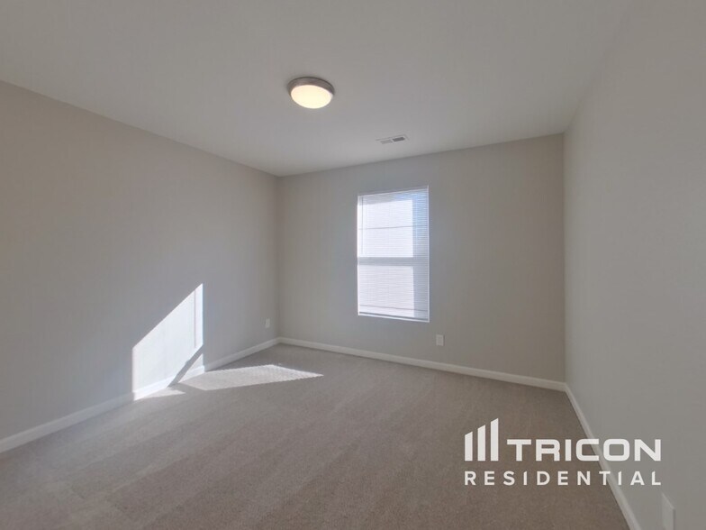 Building Photo - 109 Boiling Brook Dr