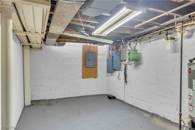 Building Photo - 5011 Clark Ave