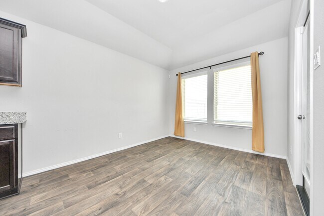Building Photo - 23431 Harrow Fld Ln