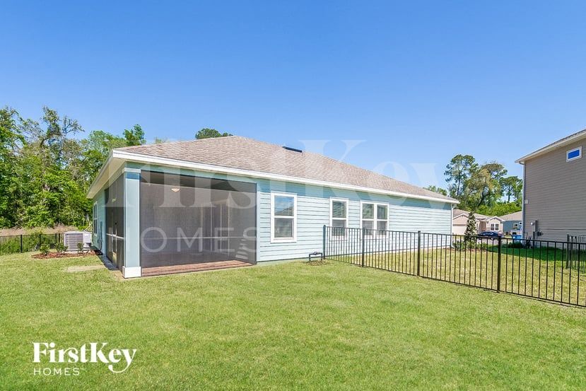 Building Photo - 10111 Roman Ln