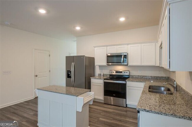 Building Photo - 2688 Toucan Wy