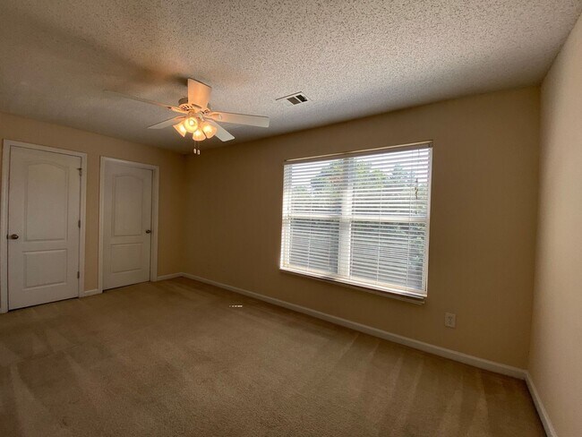 Building Photo - PRE-LEASING FOR AUGUST 2 2026 MOVE IN!