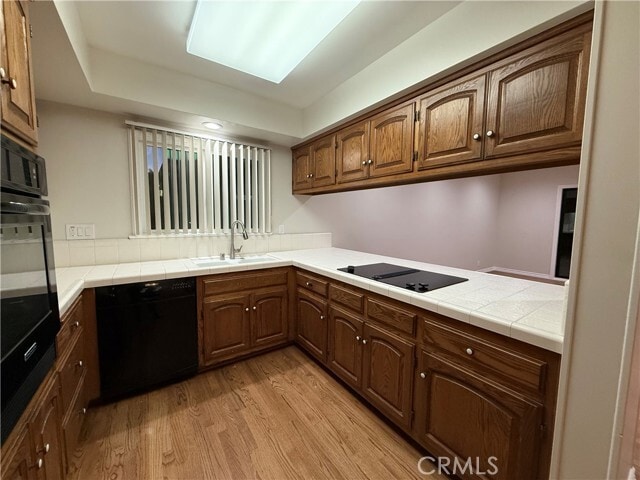 Building Photo - 1825 Valleta Dr