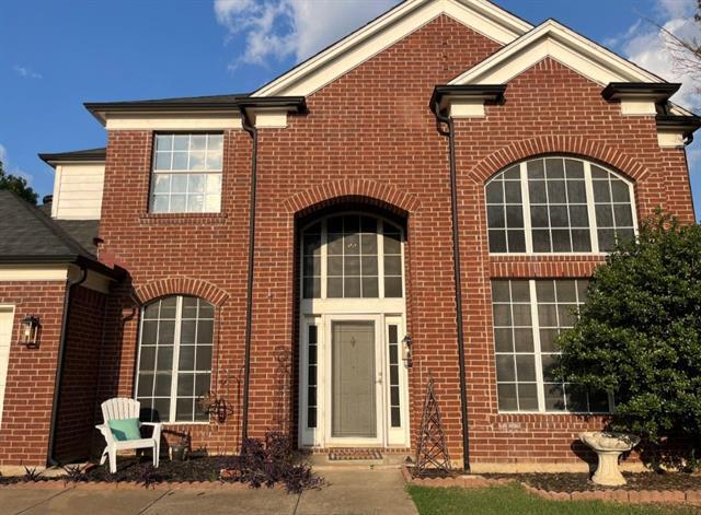 Building Photo - 4611 Shorewood Dr