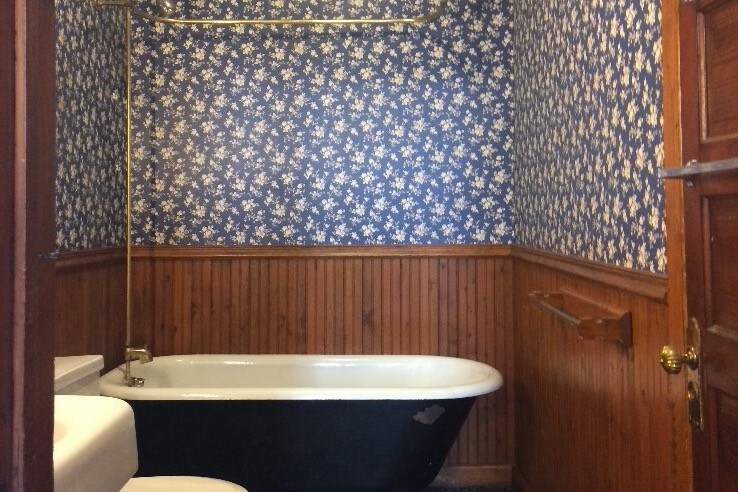 Building Photo - 802 Grand Ave