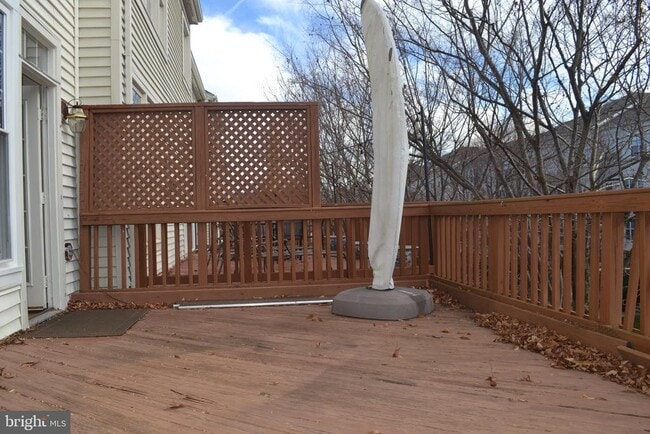 Building Photo - 9443 Van Arsdale Dr