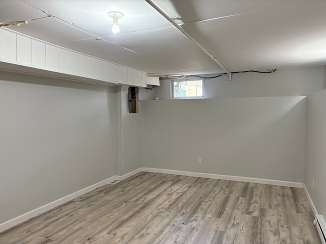 Building Photo - 57 Coburn Ave