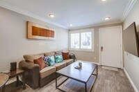 Building Photo - 3764 Bayside Ln