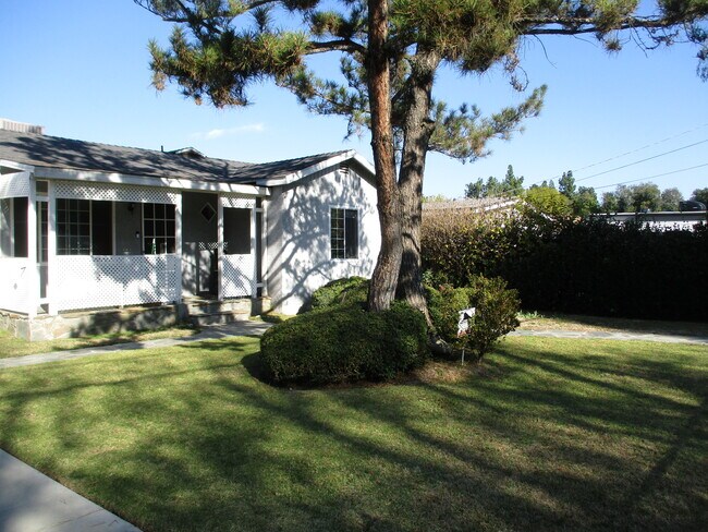 Building Photo - 18649 Chase St