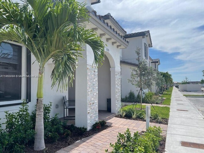 Building Photo - 24839 SW 113th Pl