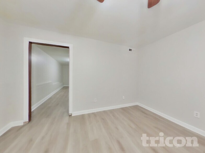 Building Photo - 3350 Slate Dr