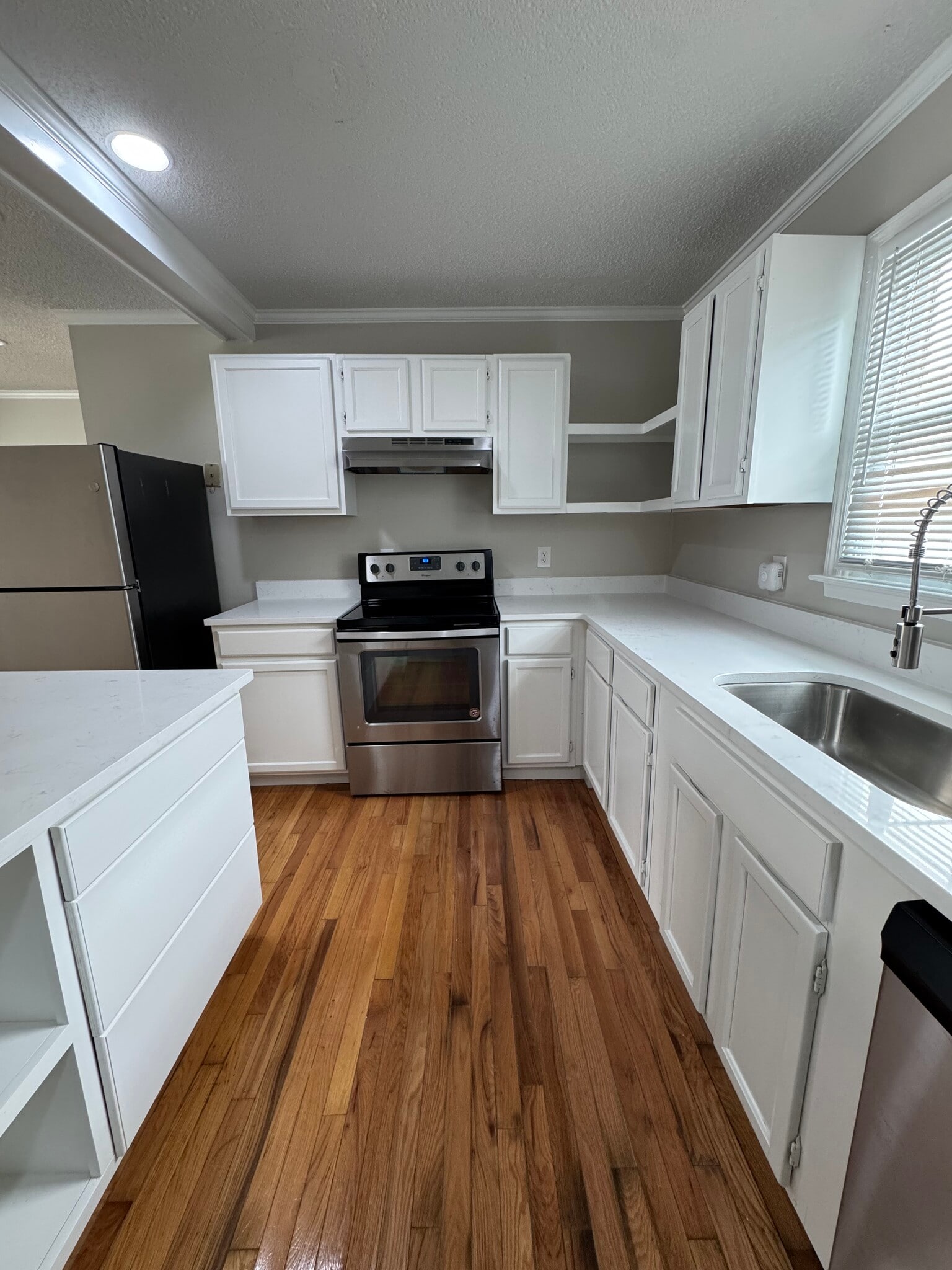 Kitchen - 12 Larnes St