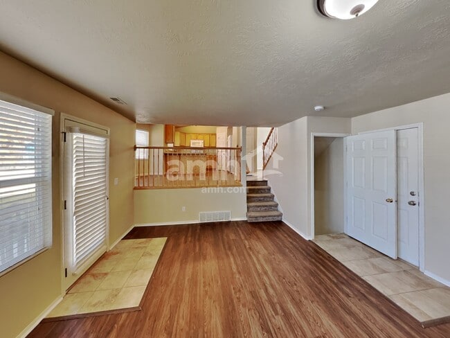 Building Photo - 854 W 1300 N