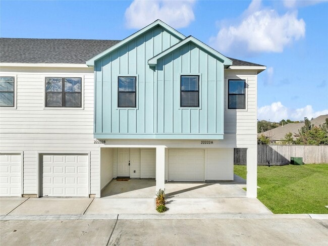 Primary Photo - 3210 Frying Pan Pl