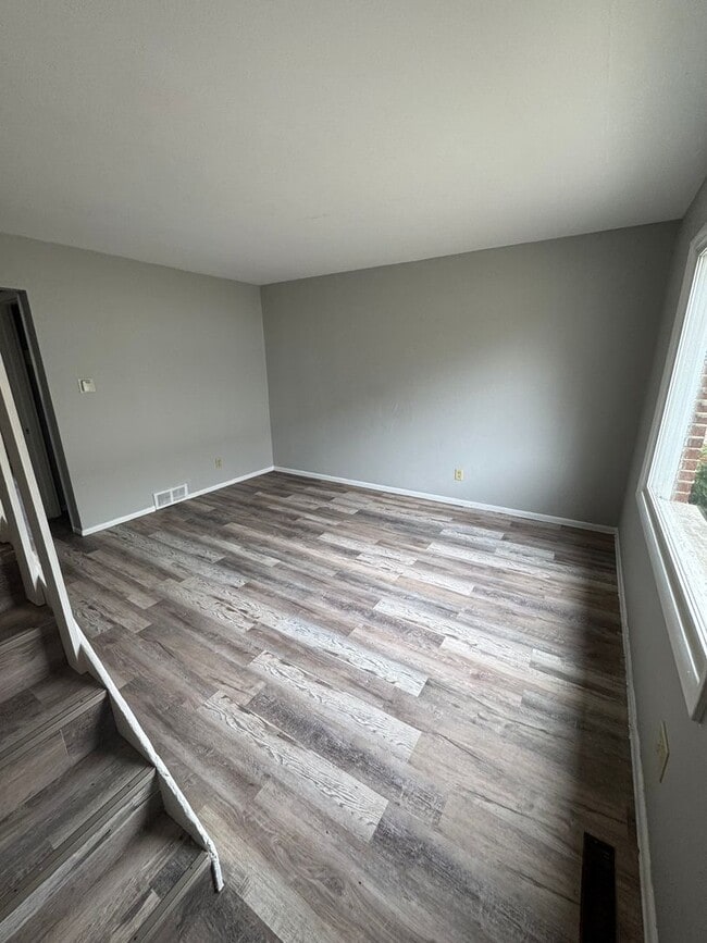 Building Photo - 3308 Sablewood Dr