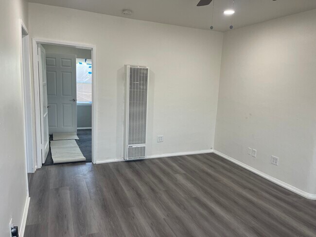 Building Photo - 780 W Olive St
