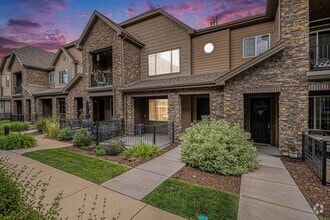 Building Photo - Stunningly Updated 3-Bedroom, 2-Bathroom T...
